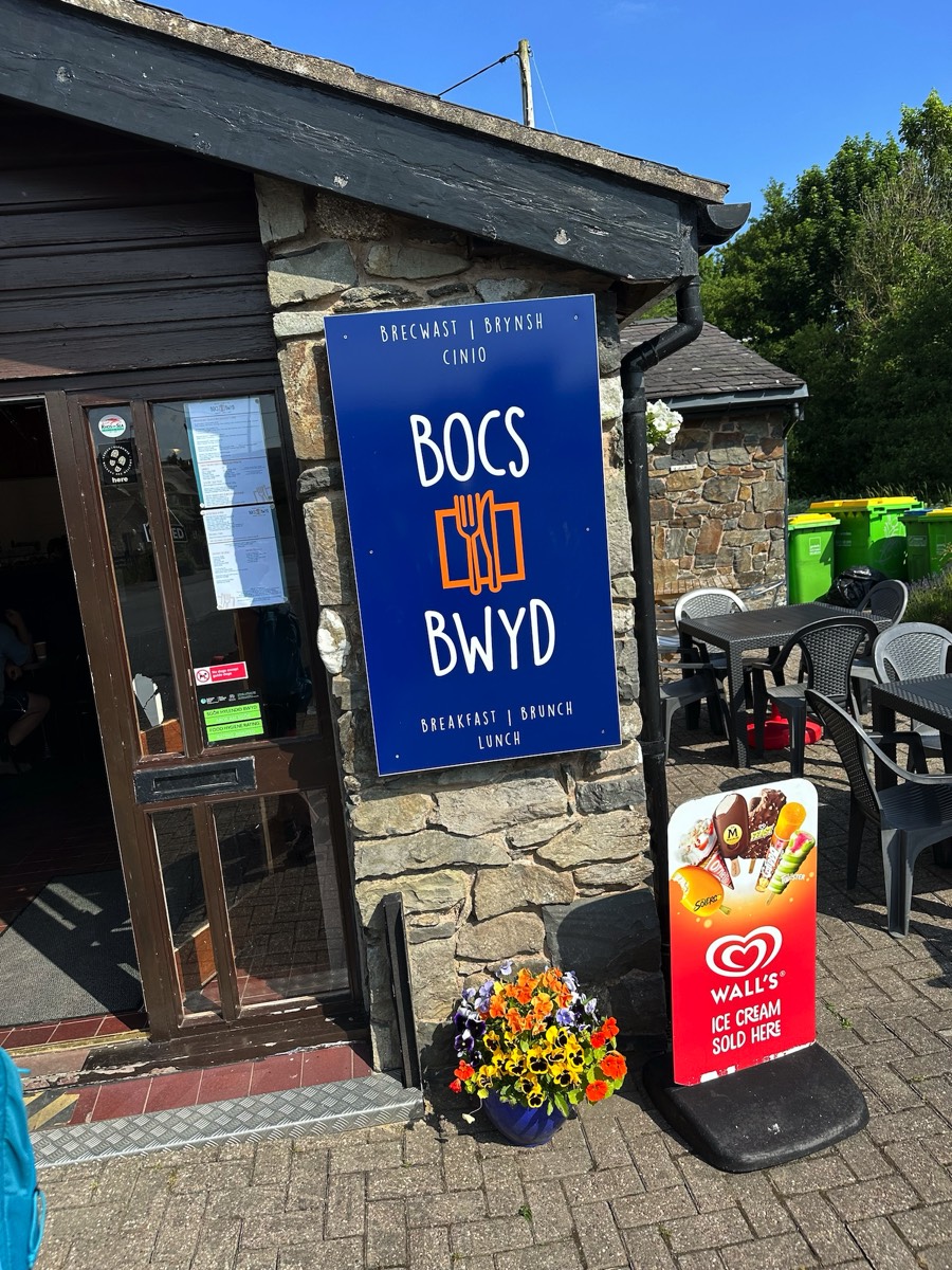 Bocs Bwyd Caffi Pentrafoelas